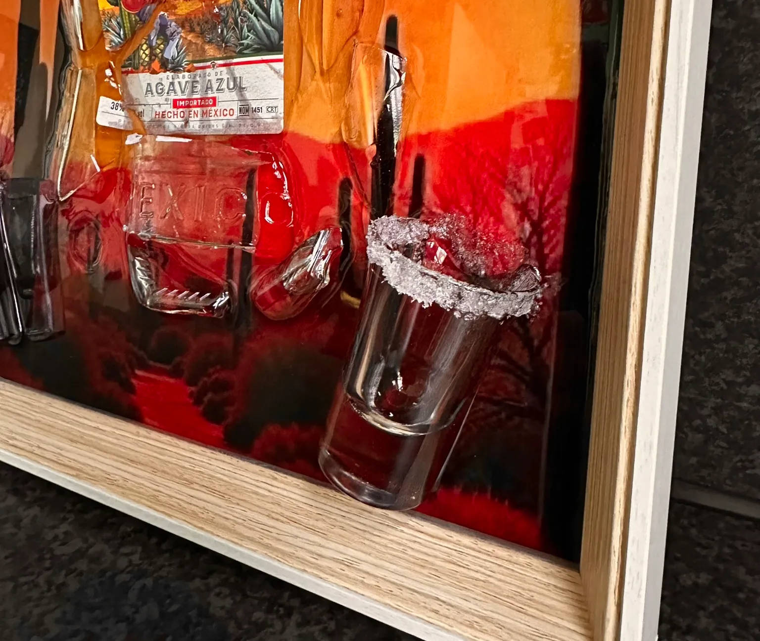 Tequila – Gebroken Fles met Shotglaasjes – IMG_0443.JPEG